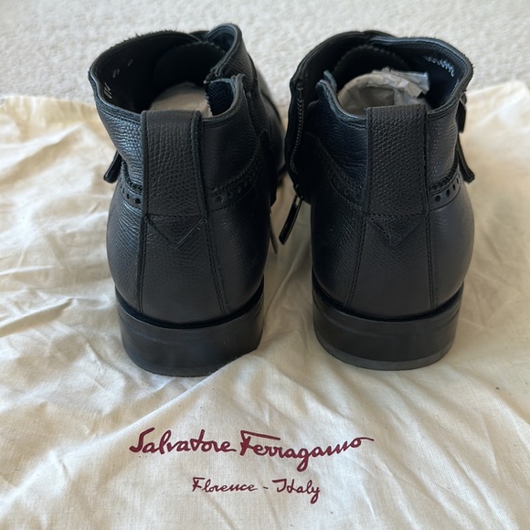 Salvatore Ferragamo black leather boots. Worn twice. Made in Italy. - Picture 5 of 9